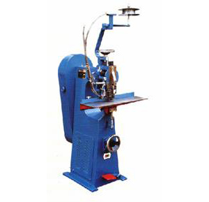 DT 102 Máquina cosedora de libros con cabezal sencillo